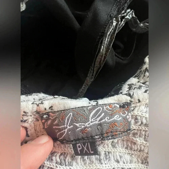 J. Gee - Floral Boho Maxi Dress - Picture 2 of 3